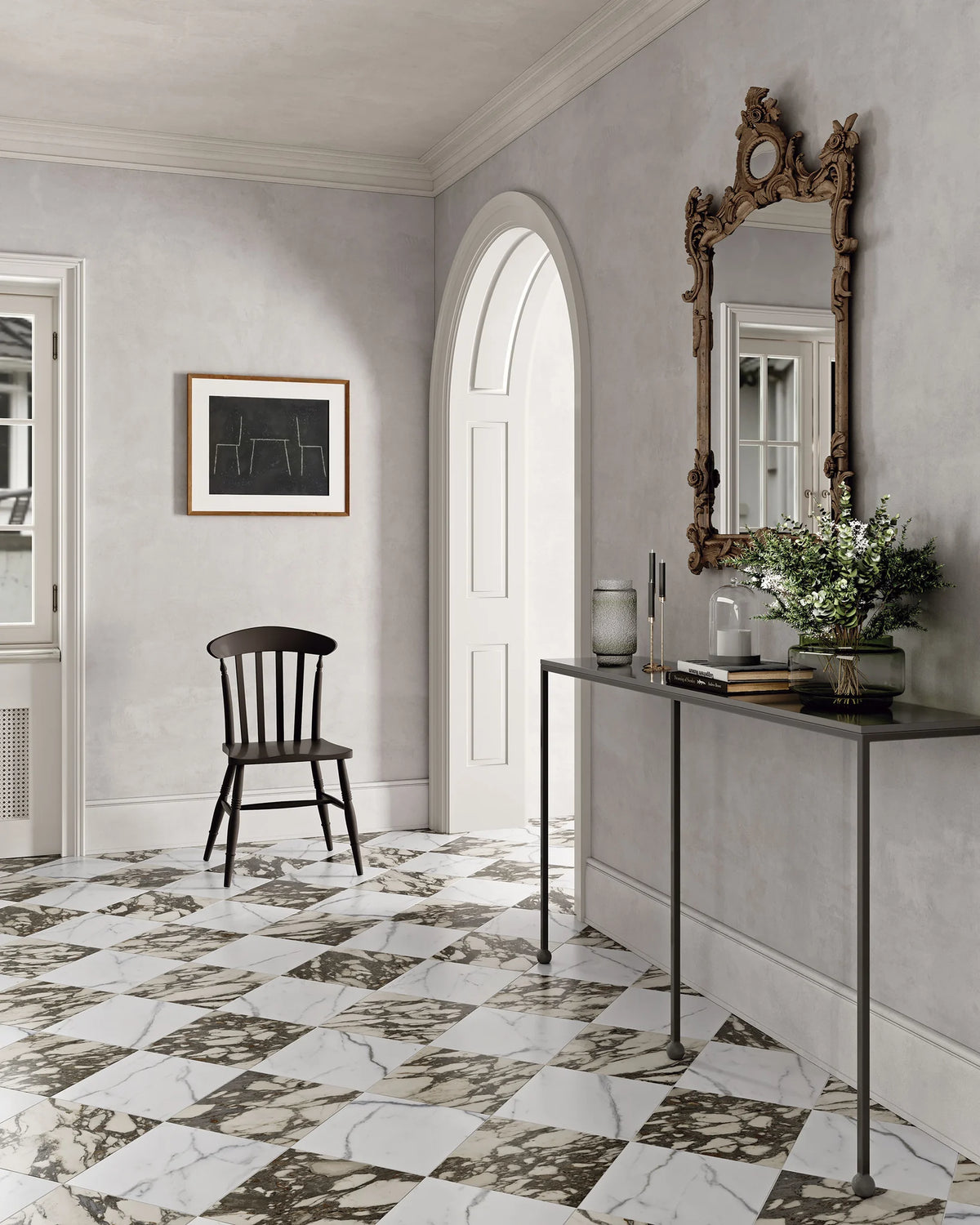 Carrelage Classic Marble Viola effet marbre associé à Carrara au sol d’une pièce