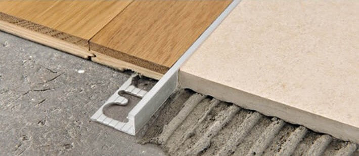 Profilé alu mat carrelage